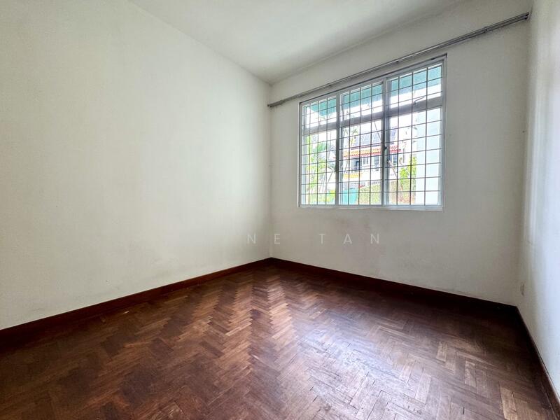 For Sale - Pasir View Park