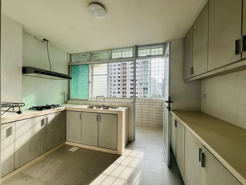 Roxy Square, 50 East Coast Road, 2 Bedrooms, 1,206 sqft, Condominium For Rent, by Agnes Teng, 25507694 - PropertyGuru.com.sg