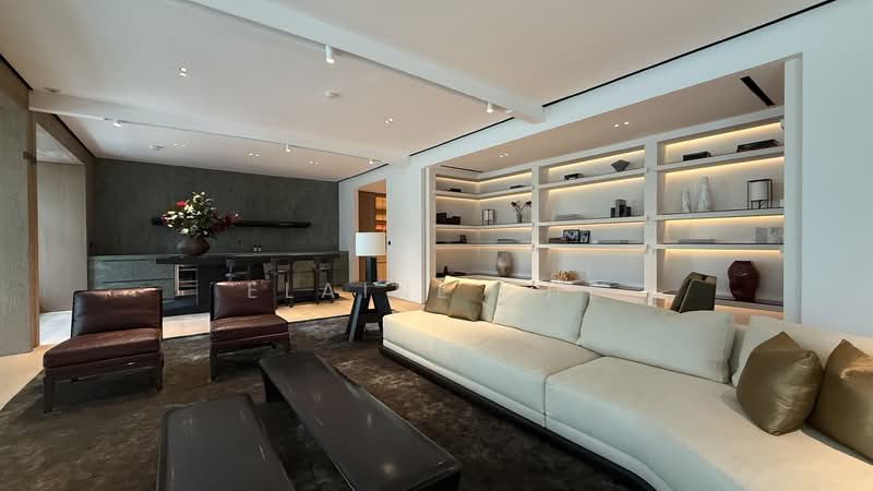 21 Anderson, 21 Anderson Road, 4 Bedrooms, 4,489 sqft, Condominium For Sale, by Elaine She, 25508045 - Living Room - PropertyGuru.com.sg