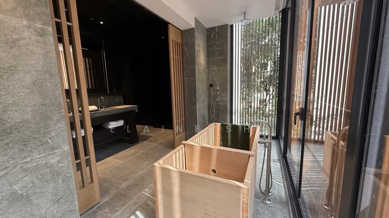 21 Anderson, 21 Anderson Road, 4 Bedrooms, 4,489 sqft, Condominium For Sale, by Elaine She, 25508045 - Bathroom - PropertyGuru.com.sg