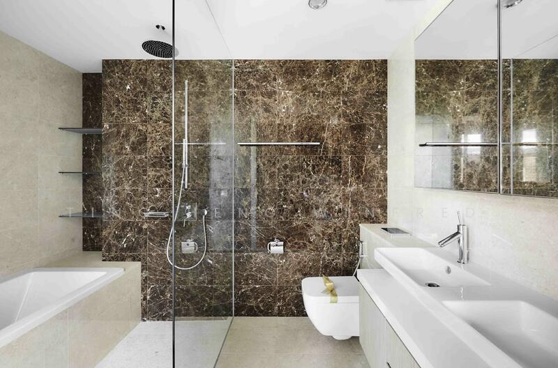 Greenwood Mews Cluster House For Sale at S$ 4,323,934 | PropertyGuru Singapore - Bathroom