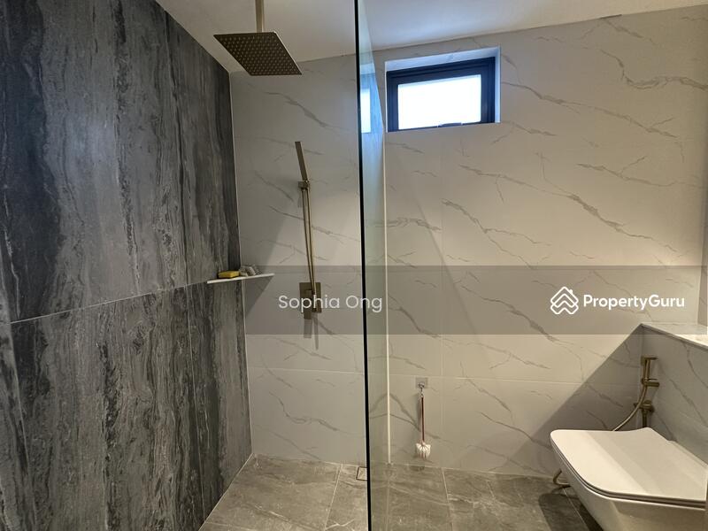 For Sale - ⭐⭐ 3 STOREY CORNER TERRACE @ PASIR RIS ⭐⭐