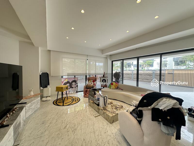 For Sale - ⭐⭐ 3 STOREY CORNER TERRACE @ PASIR RIS ⭐⭐