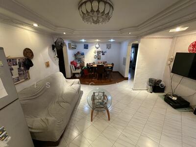 For Sale - 175 Yishun Avenue 7