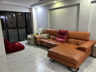 For Sale - 291B Compassvale Street