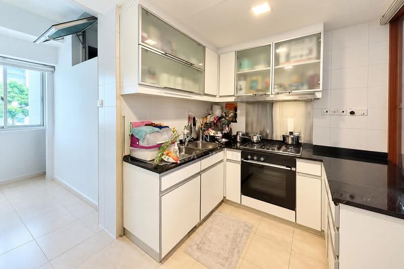 Cote D'Azur, 60 Marine Parade Road, East Coast / Marine Parade, 3 Bedrooms, 1,281 sqft, Condominium For Sale, by Shawn Lai, 25509280 - Kitchen - PropertyGuru.com.sg