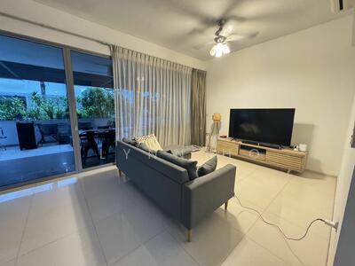 For Sale - Elliot at the East Coast