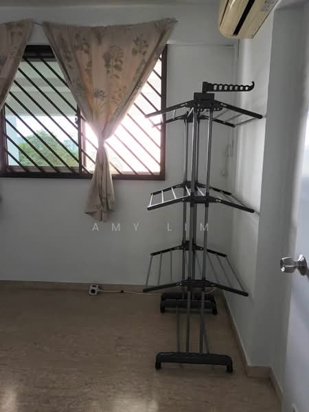 305 Yishun Central, 305 Yishun Central, Room Rental, 100 sqft, HDB Flat For Rent, by Amy Lim, 25509536 - PropertyGuru.com.sg