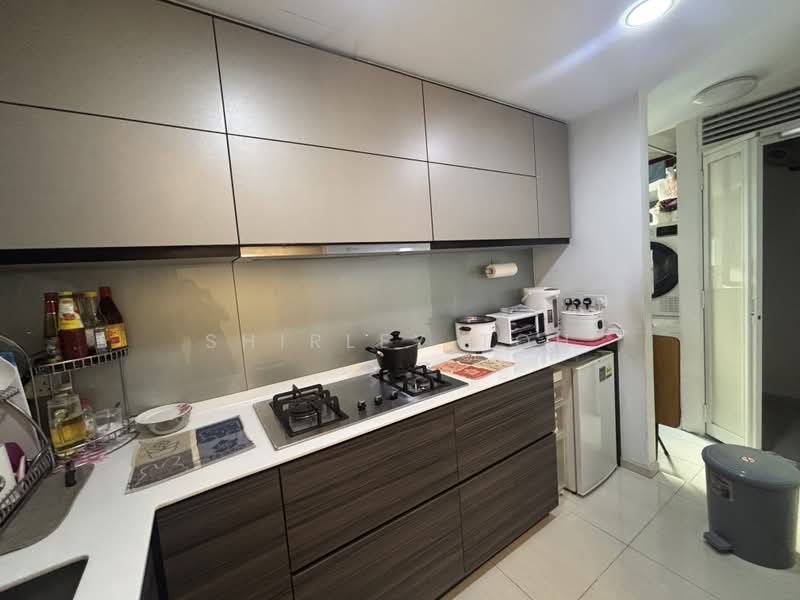 D'Nest, 131 Pasir Ris Grove, 4 Bedrooms, 1,410 sqft, Condominium For Sale, by Shirley Toh, 25510762 - Kitchen - PropertyGuru.com.sg