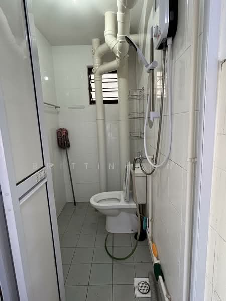 527 Hougang Avenue 6, 527 Hougang Avenue 6, 2 Bedrooms, 900 sqft, HDB Flat For Rent, by Brittin Wong, 25510789 - PropertyGuru.com.sg