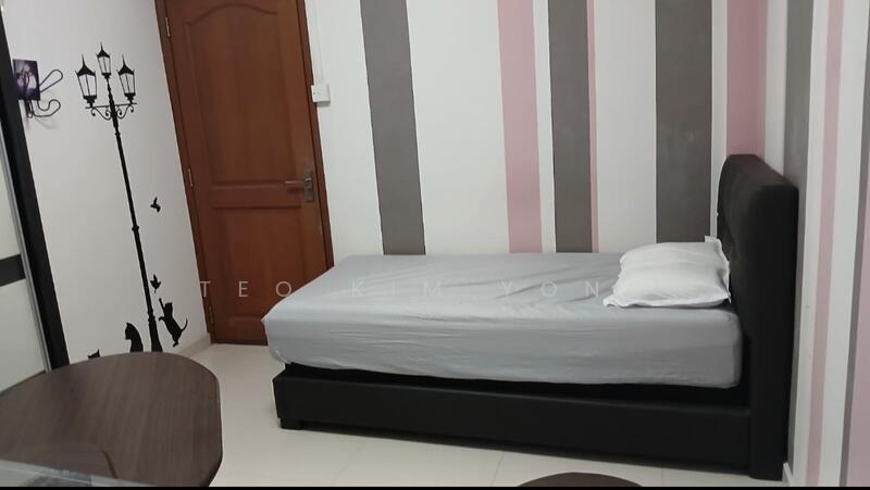 For Rent - 1 Chai Chee Road