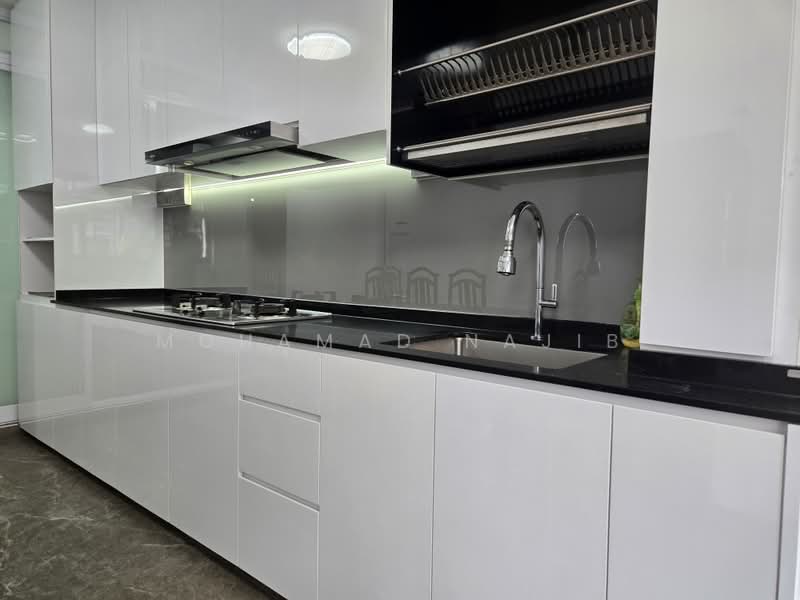202 Bedok North Street 1, 202 Bedok North Street 1, 2 Bedrooms, 721 sqft, HDB Flat For Rent, by Mohamad Najib, 25511343 - Kitchen - PropertyGuru.com.sg