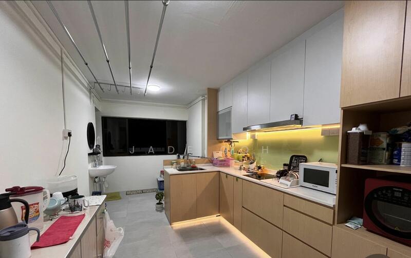 702 Bedok Reservoir Road, 702 Bedok Reservoir Road, Room Rental, 200 sqft, HDB Flat For Rent, by Jade Goh, 25511418 - PropertyGuru.com.sg