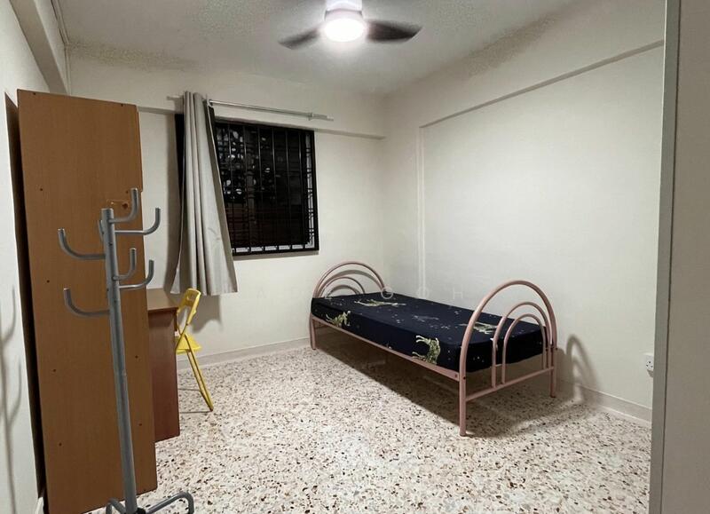 702 Bedok Reservoir Road, 702 Bedok Reservoir Road, Room Rental, 200 sqft, HDB Flat For Rent, by Jade Goh, 25511418 - PropertyGuru.com.sg