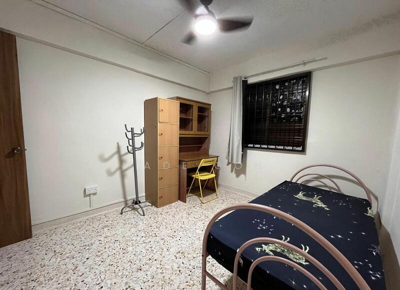 702 Bedok Reservoir Road, 702 Bedok Reservoir Road, Room Rental, 200 sqft, HDB Flat For Rent, by Jade Goh, 25511418 - PropertyGuru.com.sg