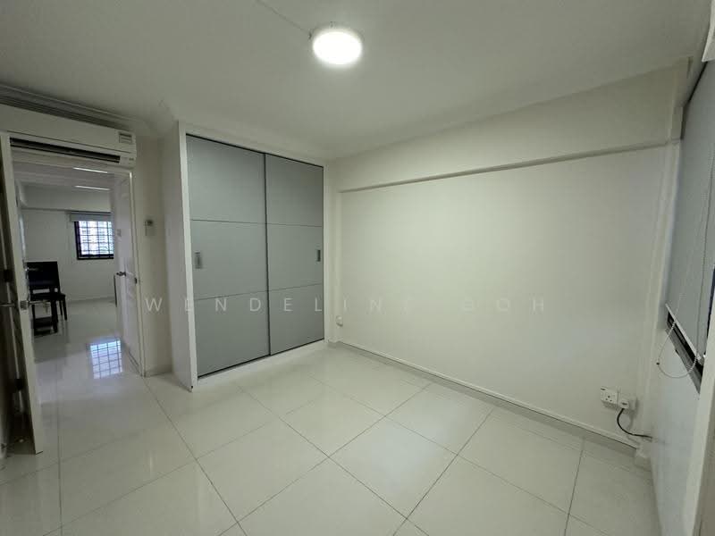 235 Ang Mo Kio Avenue 3, 235 Ang Mo Kio Avenue 3, Ang Mo Kio / Bishan / Thomson, 2 Bedrooms, 721 sqft, HDB Flat For Rent, by Wendeline Goh, 25511581 - Bedroom - PropertyGuru.com.sg