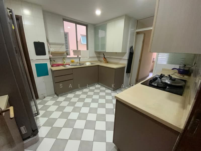 Maple Woods, 985 Bukit Timah Road, Room Rental, 200 sqft, Condominium For Rent, by Sally Kam, 25511720 - PropertyGuru.com.sg