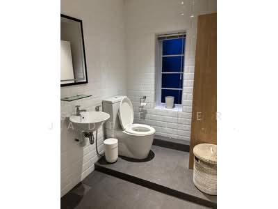 For Rent - 74 Tiong Poh Road