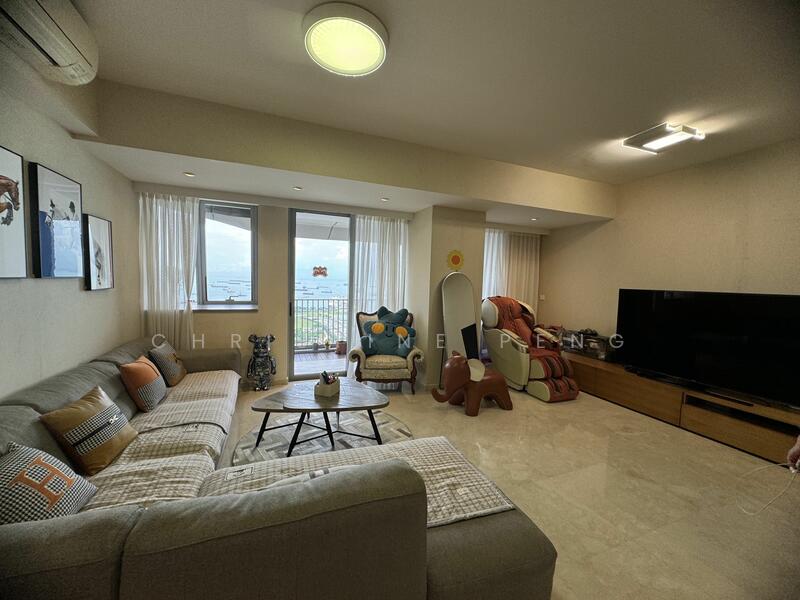 For Sale - V on Shenton