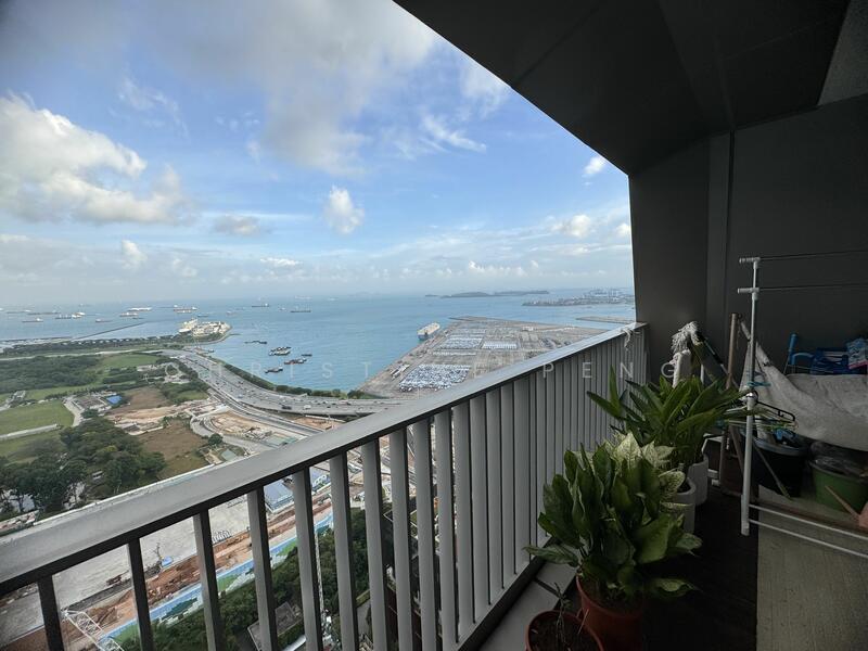 For Sale - V on Shenton