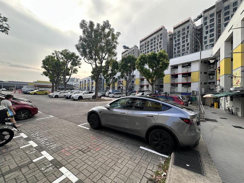 208 210 212 206 Hougang Street 21, Hougang Street 21, 850 sqft, Shop / Shophouse For Sale, by Jarel Tay, 25512710 - CommercialGuru.com.sg