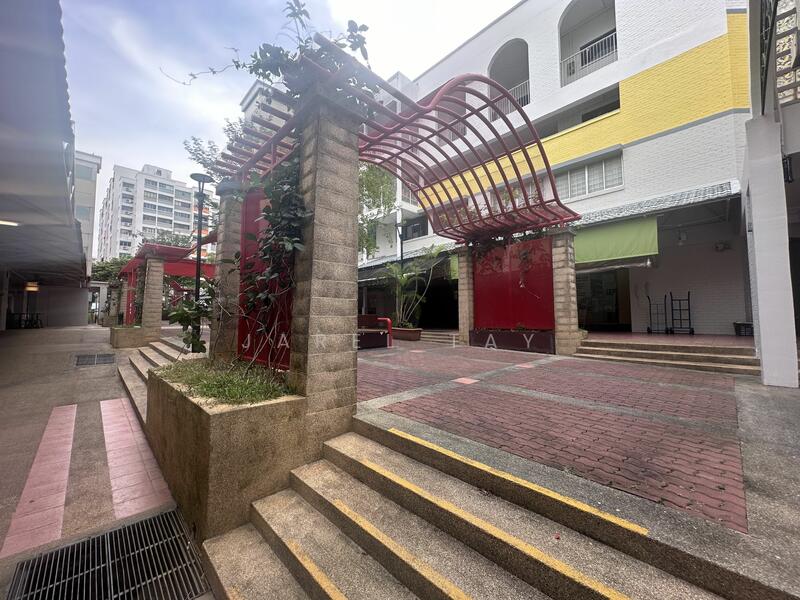 208 210 212 206 Hougang Street 21, Hougang Street 21, 850 sqft, Shop / Shophouse For Sale, by Jarel Tay, 25512710 - CommercialGuru.com.sg