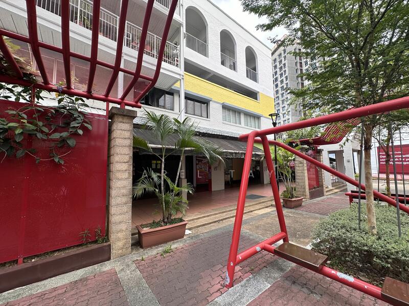 208 210 212 206 Hougang Street 21, Hougang Street 21, 850 sqft, Shop / Shophouse For Sale, by Jarel Tay, 25512710 - CommercialGuru.com.sg