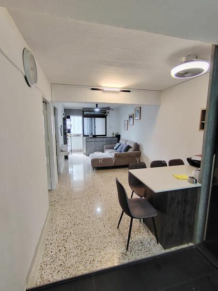 For Rent - 210 Boon Lay Place