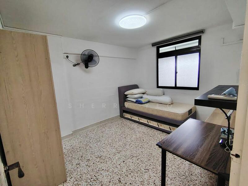 For Rent - 210 Boon Lay Place