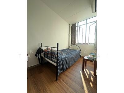 For Rent - How Sun Park