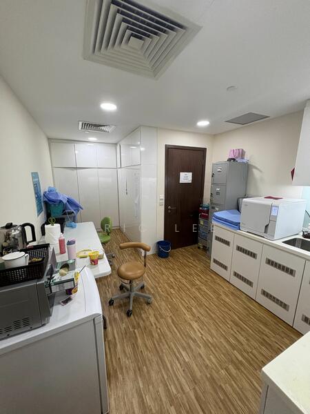 East Village, 430 Upper Changi Road, 1,238 sqft, Medical For Sale, by Eric Lee, 25513391 - CommercialGuru.com.sg