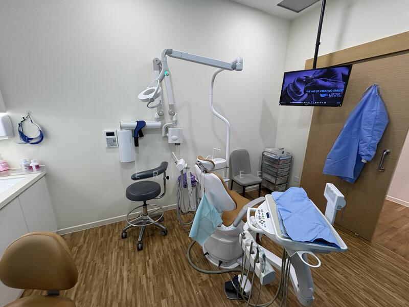East Village, 430 Upper Changi Road, 1,238 sqft, Medical For Sale, by Eric Lee, 25513391 - CommercialGuru.com.sg