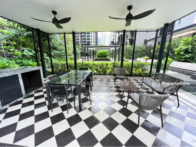 For Sale - Park Colonial