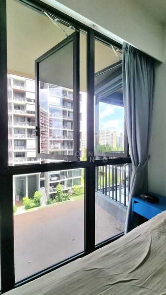 iNz Residence Condominium For Sale at S$ 1,720,000 | PropertyGuru Singapore