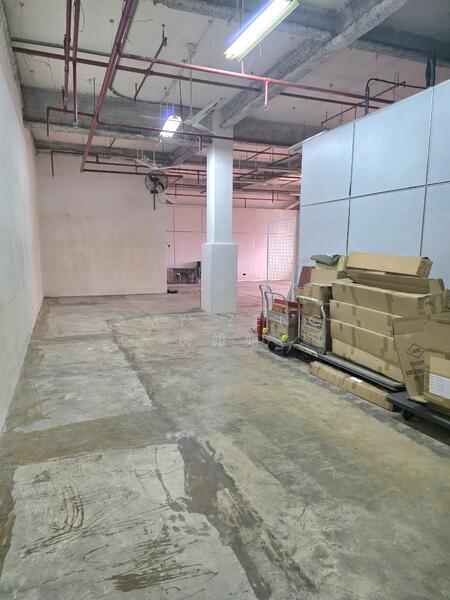 Henderson Industrial Park, 203 Henderson Road, 3,155 sqft, Light Industrial (B1) For Sale, by Amy Zeng 房姐姐, 25513980 - CommercialGuru.com.sg
