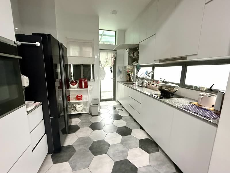 18 Jalan Limau bali, , Room Rental, 400 sqft, Semi-Detached House For Rent, by Ashley Thio, 25513991 - PropertyGuru.com.sg
