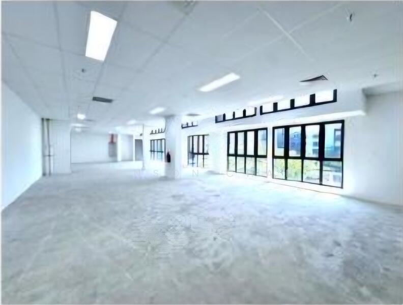 Ramp-up 7.5m ceiling at Pasir Panjang 40ft container accessible, , 20,000 sqft, Warehouse For Rent, by Benson Chan, 25514068 - CommercialGuru.com.sg