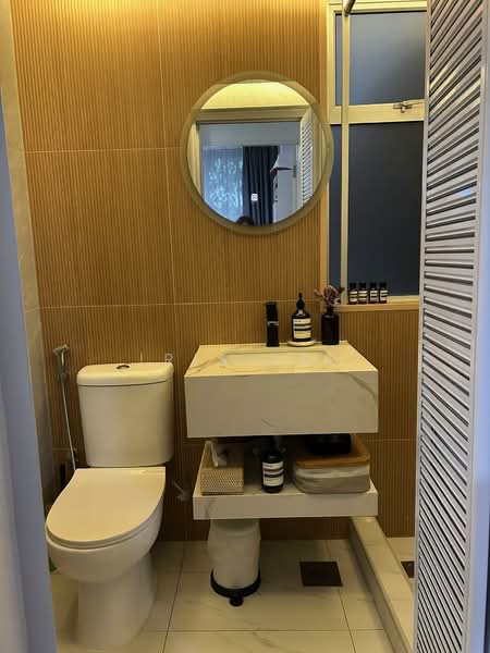 Crystal Court, 456 River Valley Road, 2 Bedrooms, 1,206 sqft, Apartment For Sale, by Iris Lee, 25514827 - PropertyGuru.com.sg