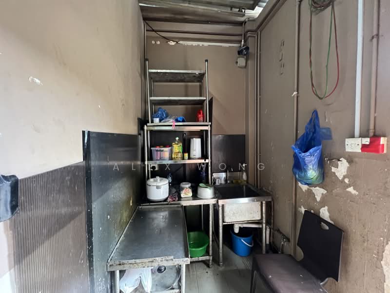 Upper Serangoon Road, , 4 Bedrooms, 1,000 sqft, Shophouse For Rent, by Alex Wong, 25515018 - PropertyGuru.com.sg