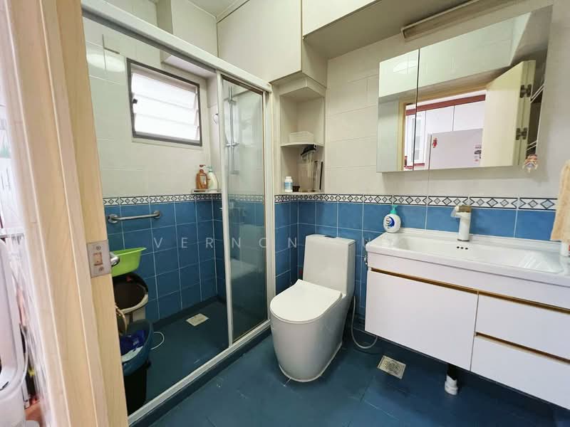 176D Edgefield Plains, 176D Edgefield Plains, 3 Bedrooms, 1,184 sqft, HDB Flat For Rent, by Vernon Sun, 25515259 - Bathroom 2 - PropertyGuru.com.sg