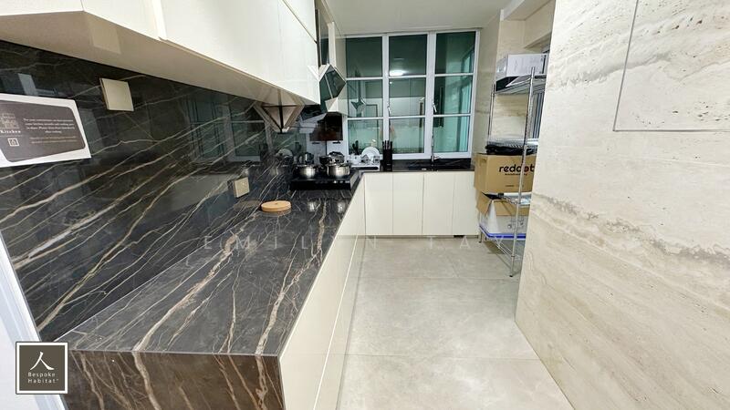 For Rent - Villa De West