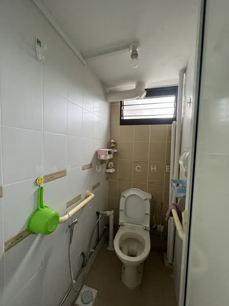 213 Lorong 8 Toa Payoh, 213 Lorong 8 Toa Payoh, 3 Bedrooms, 883 sqft, HDB Flat For Rent, by Marcus Chew, 25515572 - PropertyGuru.com.sg