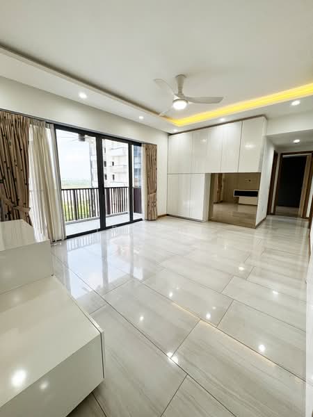 Lakeville, 3 Jurong Lake Link, 4 Bedrooms, 1,475 sqft, Condominium For Rent, by Iris Ng, 25515798 - PropertyGuru.com.sg