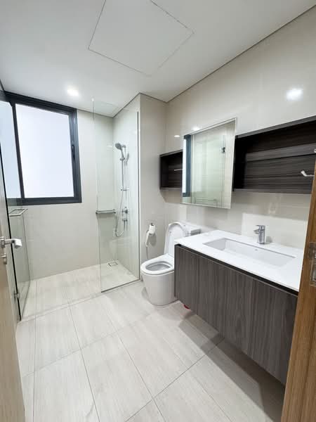 Lakeville, 3 Jurong Lake Link, 4 Bedrooms, 1,475 sqft, Condominium For Rent, by Iris Ng, 25515798 - PropertyGuru.com.sg