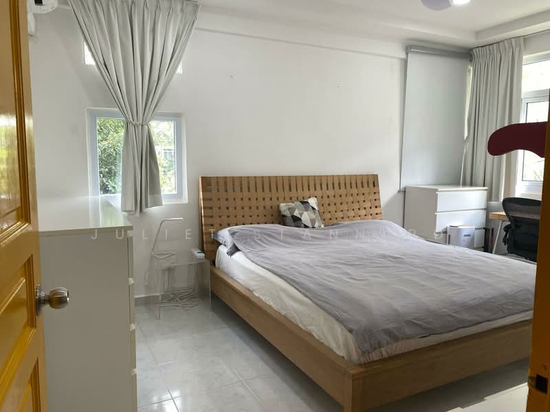 Top Ten, 134 Emerald Hill Road, 3 Bedrooms, 1,496 sqft, Apartment For Rent, by Juliet Stannard, 25516371 - PropertyGuru.com.sg