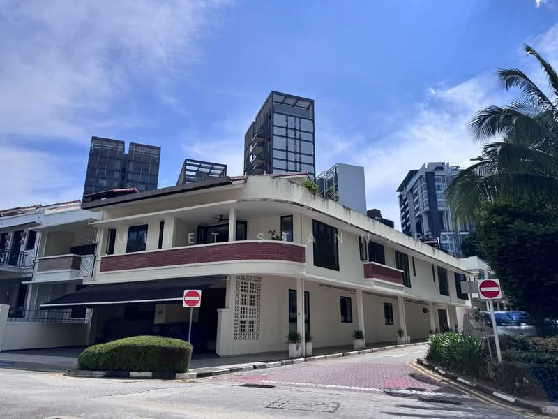 Top Ten, 134 Emerald Hill Road, 3 Bedrooms, 1,496 sqft, Apartment For Rent, by Juliet Stannard, 25516371 - PropertyGuru.com.sg