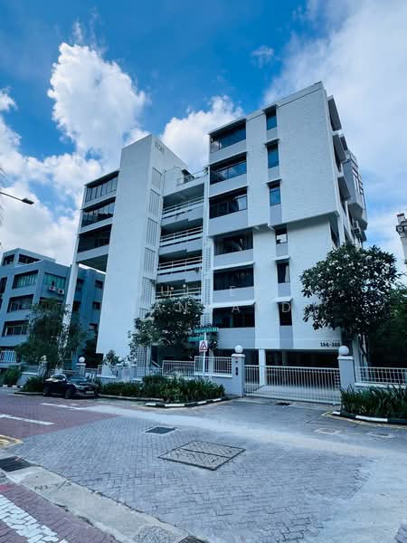 Top Ten, 134 Emerald Hill Road, 3 Bedrooms, 1,496 sqft, Apartment For Rent, by Juliet Stannard, 25516371 - PropertyGuru.com.sg