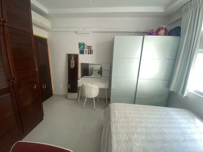Top Ten, 134 Emerald Hill Road, 3 Bedrooms, 1,496 sqft, Apartment For Rent, by Juliet Stannard, 25516371 - PropertyGuru.com.sg