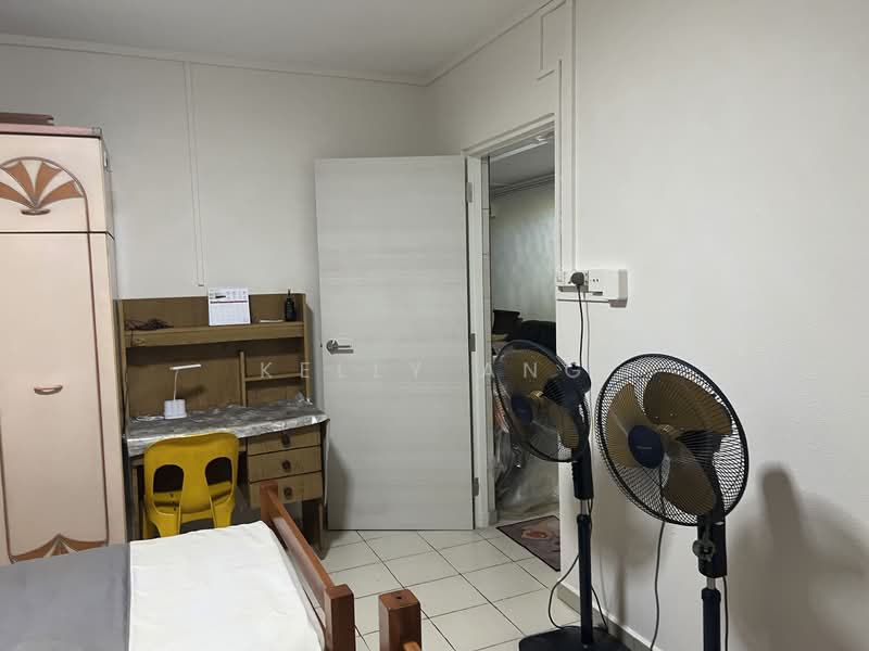 214 Petir Road, 214 Petir Road, Room Rental, 120 sqft, HDB Flat For Rent, by Kelly Ang, 25516390 - PropertyGuru.com.sg
