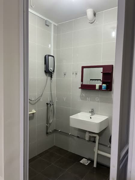 214 Petir Road, 214 Petir Road, Room Rental, 120 sqft, HDB Flat For Rent, by Kelly Ang, 25516390 - PropertyGuru.com.sg